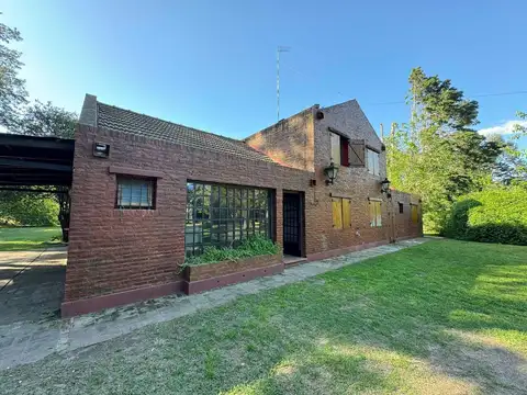 Excelente Quinta parquizada en El Remanso