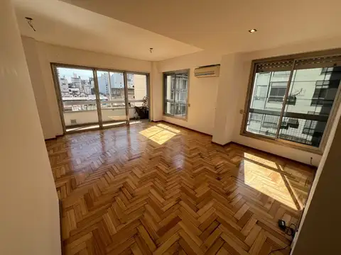 Alquiler departamento semi piso de 3 dormitorios, cochera doble y baulera barrio Martin, Rosario