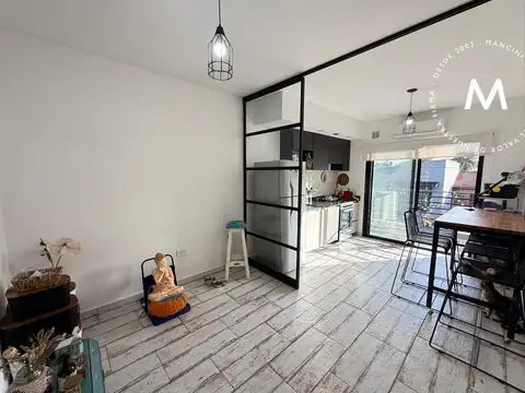 Departamento en alquiler de 2 ambientes con balcón - Villa Ballester
