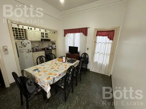 Depto Tipo Casa 4 ambientes con 1 baño