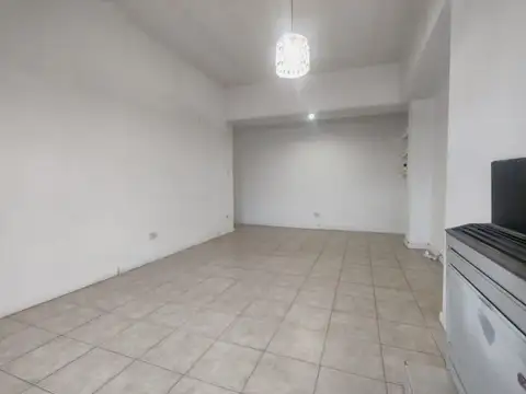Depto Tipo Casa en Venta en Neuquen, USD 75.000