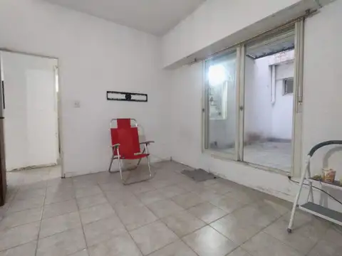 Depto Tipo Casa en Venta al Este