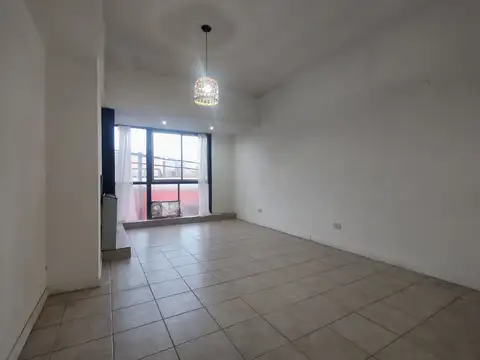 Depto Tipo Casa en Venta de 2 ambientes