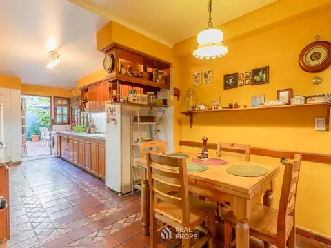 Casa en Venta con 1 cochera