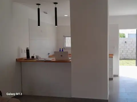 VENTA-CASA 3 AMB.-APTO CREDITO-CHASCOMÚS