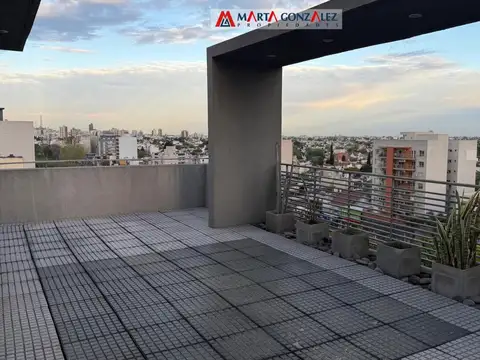 UN AMBIENTE HAEDO A DOS CUADRAS DE LA ESTACION