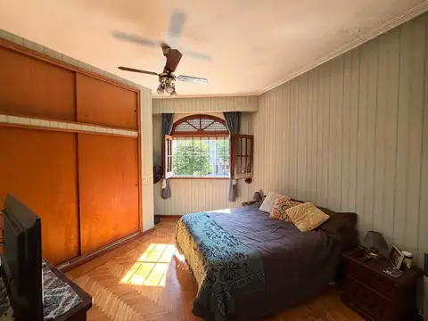 Depto Tipo Casa en Venta con 1 cocheras