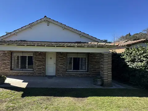 Casa en Venta con 1 cochera