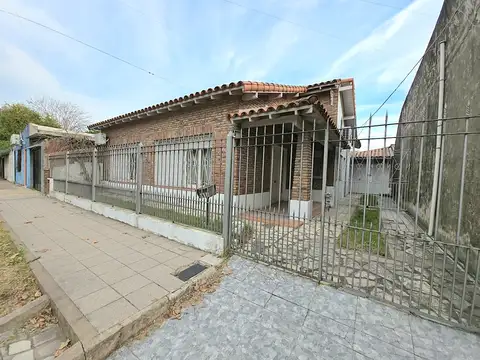 Casa en Venta en Temperley, USD 149.999