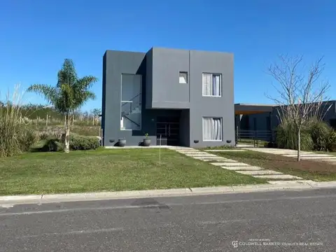 Casa en ALQUILER