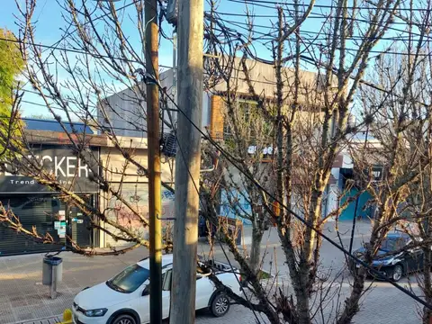 Oficina en Alquiler al Norte