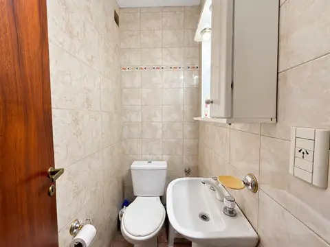 Casa en Alquiler con 1 cochera