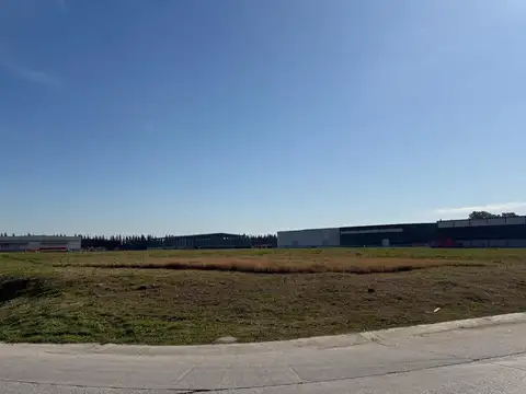 Terreno en Venta 169  mts Frente