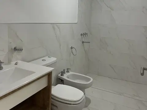 Departamento 4 ambientes con 2 baños
