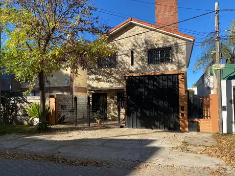 Casa en Granadero Baigorria