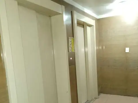 Oficina en Venta 40 años