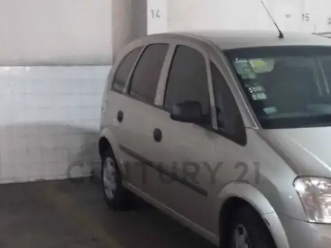 Avenida Rivadavia 10900, Piso 0