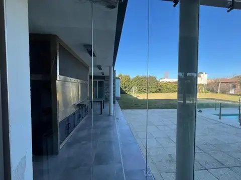 Casa en Venta en Fincas de Iraola II, USD 790.000