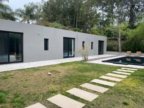 Casa en Alquiler Temporal en Punta del Este, $ 4.500