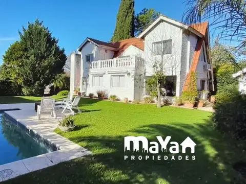 CASA EN VENTA - CLUB PRIVADO LOMA VERDE