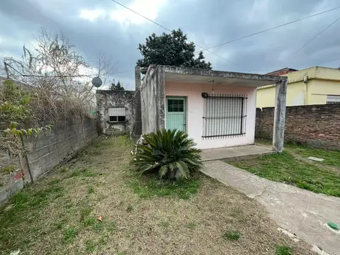 Venta Casa 3 Ambientes Moreno 6350