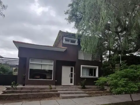 Casa en Venta en Mendoza, USD 310.000