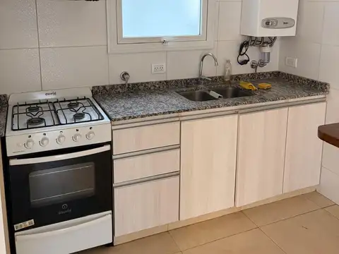 Departamento en Alquiler en La Perla Sur, $ 1.100.000