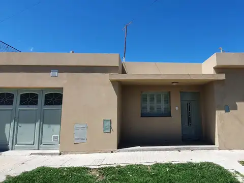 Alquiler Casa 3 Dormitorios Céntrica
