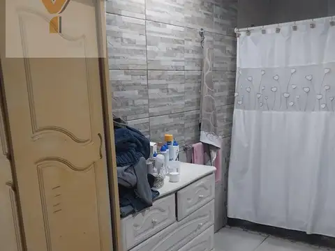PH en Venta - 2 Dormitorios 1 Baño - 235mts - Almirante Brown