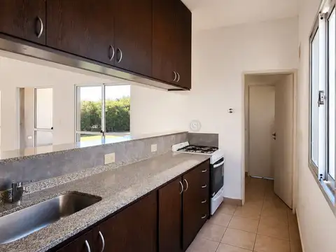 Casa en Venta en Pilar del Este - San Eduardo, USD 139.000