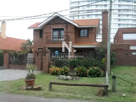 Casa en Alquiler Temporal de 4 dormitorios