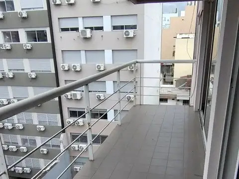 Aráoz 700, Piso 6