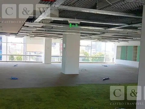 Edificio de Excelente categoría | Ubicación estratégica | Posibilidad de adquirir muebles