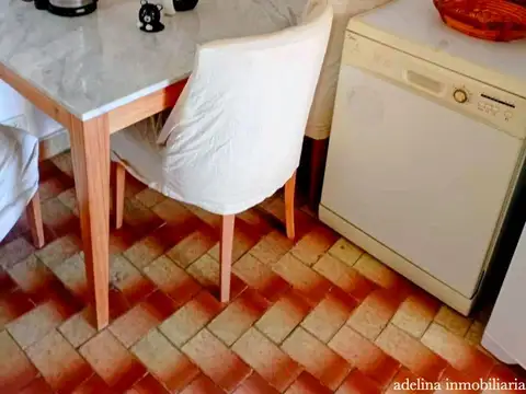 Escalada 100, Piso 7