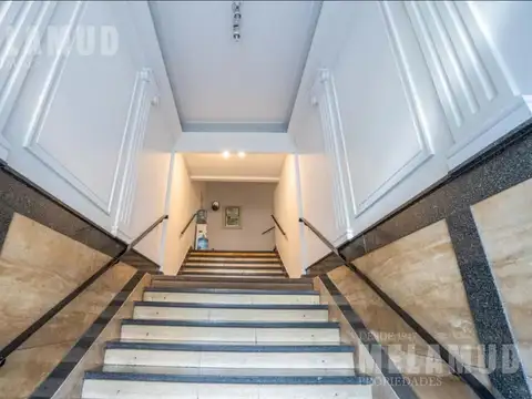 Depto Tipo Casa en Venta 50 años