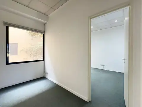 Oficina en Venta con 1 cochera