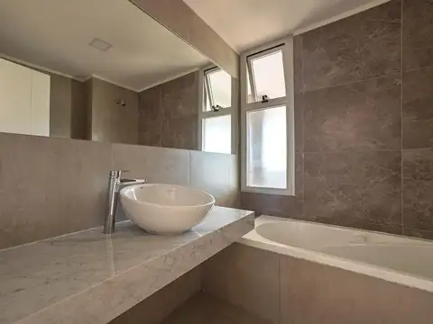 Departamento 4 ambientes con 2 baños