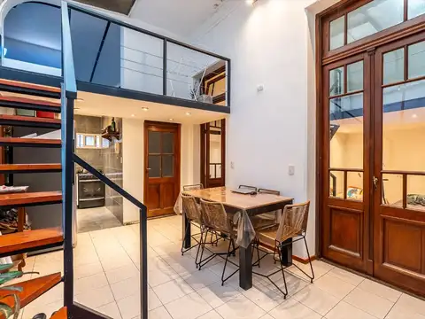 Depto Tipo Casa en Venta de 5 ambientes
