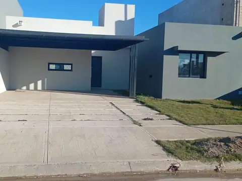 Venta Casa 3 dorm en Nobu Town