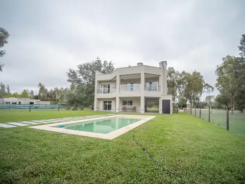 Casa en Alquiler de 7 dormitorios