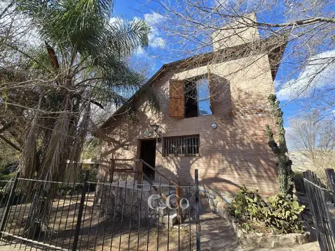 Casa en Venta con 1 cochera