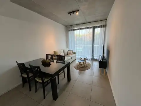 Av. Caamaño 1090, Club Bamboo, Pilar 1000