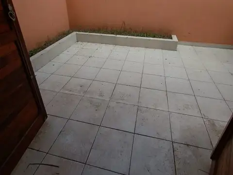 Triplex en venta de 3 dormitorios c/ cochera en Costa Azul