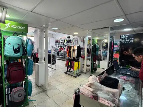 Local en Alquiler Via Pública