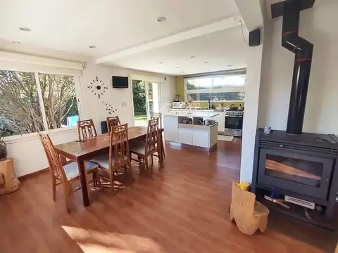 Casa 3 ambientes con 4 baños