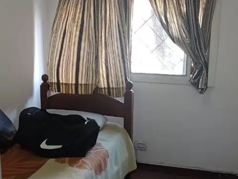 Depto Tipo Casa 3 ambientes con 1 baño