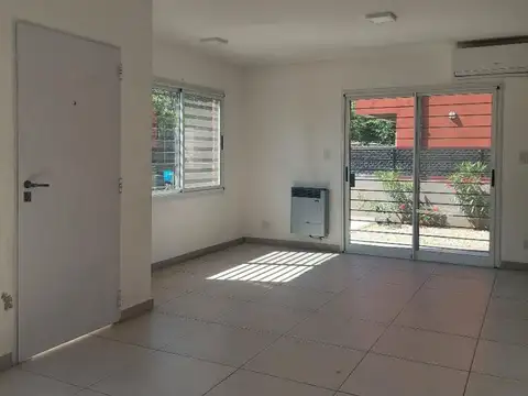 Dúplex en alquiler dos dormitorios Ituzaingó
