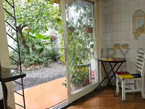 Rivadavia 2800, Piso 1