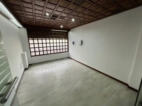 Local en Alquiler en Banfield, $ 1.300.000