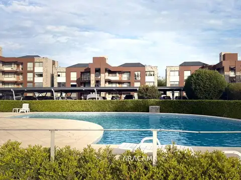 Departamento en Alquiler en Canning